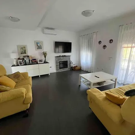 Con Piscina Privada, Parking Y Zona Bbq Isla Canela