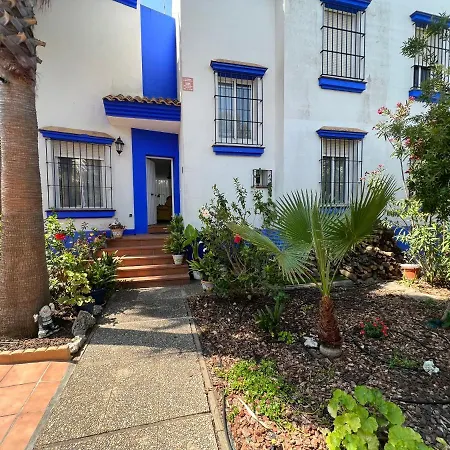 Con Piscina Privada, Parking Y Zona Bbq 別荘